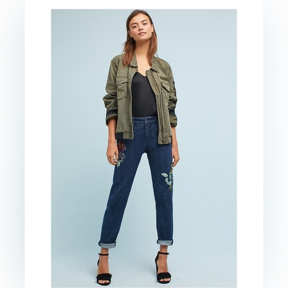 Anthropologie Denim - Anthropologie Pilcro slim boyfriend embellished jeans mid rise 27